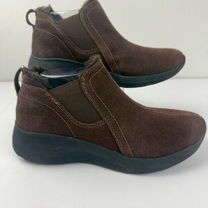 Earth Origins Womens 8 Brown Suede Drift Dax Ankle Boot Pull On